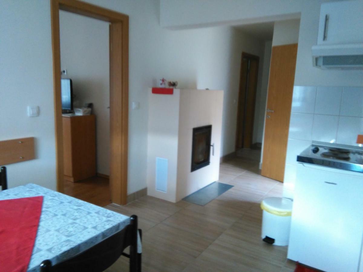 Apartmani Husko Tuheljske Toplice Exterior foto