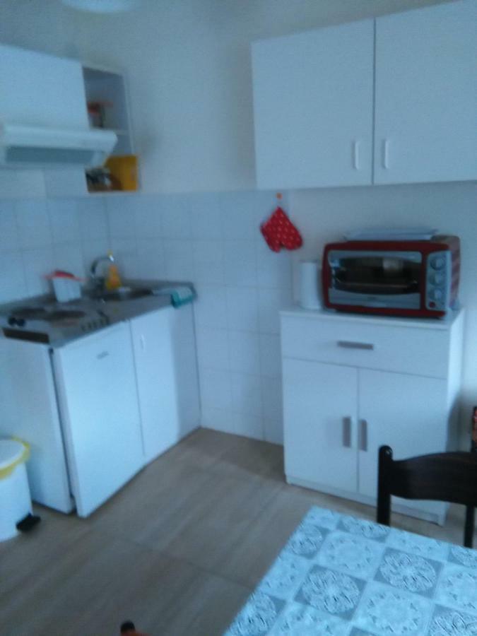 Apartmani Husko Tuheljske Toplice Exterior foto
